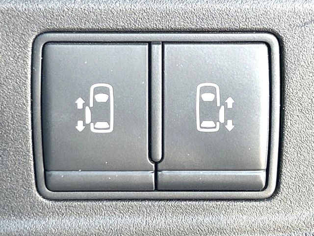 NISSAN SERENA  S-HYBRID 2019