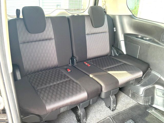 NISSAN SERENA  S-HYBRID 2019