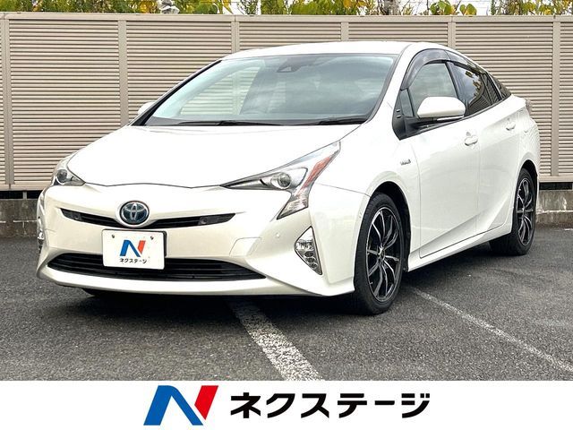 TOYOTA PRIUS 2017