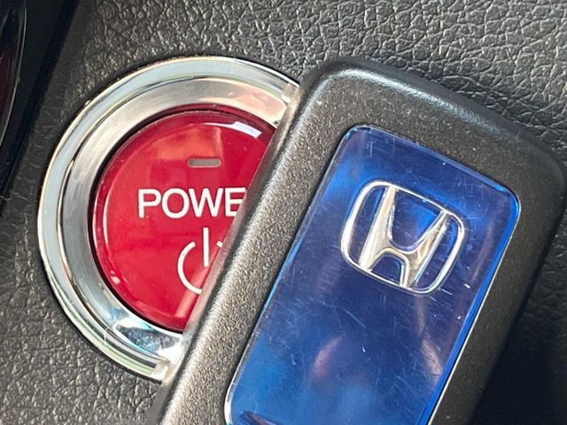 HONDA VEZEL HYBRID 2016