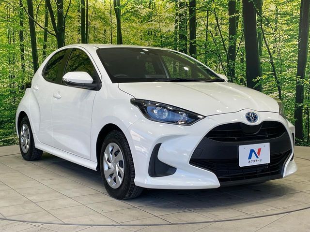 TOYOTA YARIS HYBRID 2022