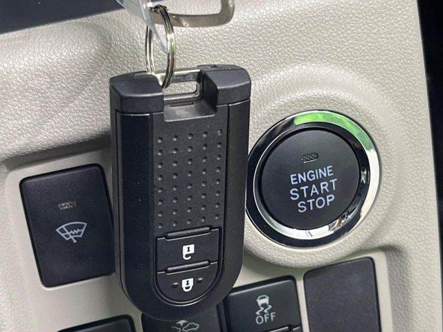 TOYOTA PASSO 4WD 2023