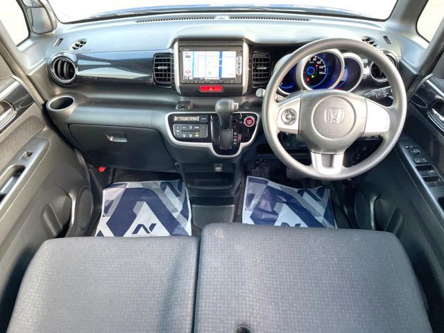 HONDA N BOX CUSTOM 2015