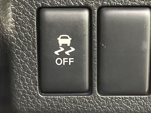 NISSAN X-TRAIL 4WD 2013