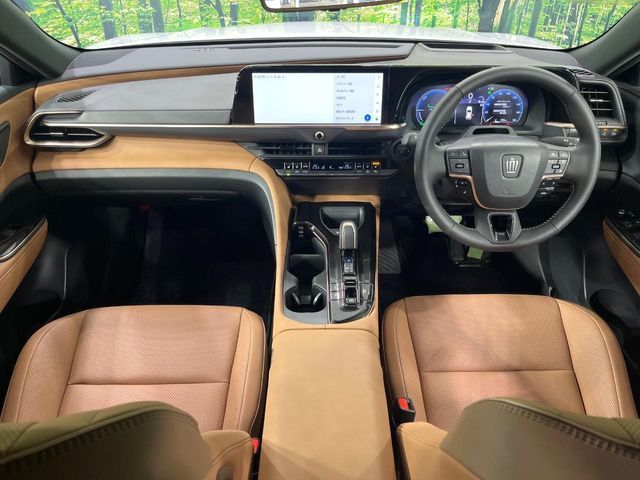 TOYOTA CROWN SPORT 2024