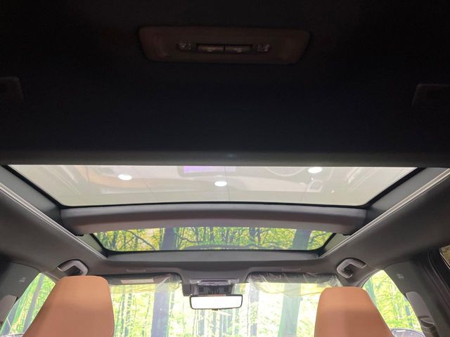 TOYOTA CROWN SPORT 2024