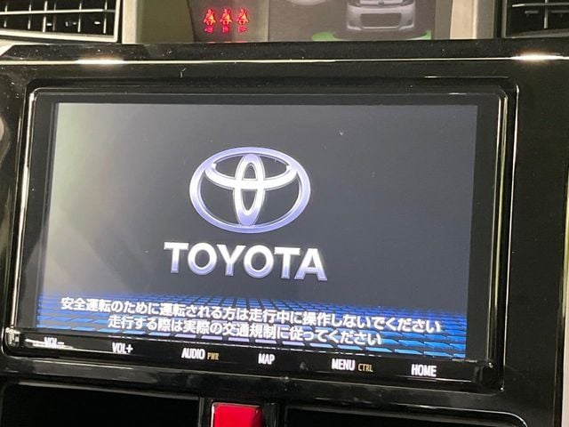 TOYOTA ROOMY 2019