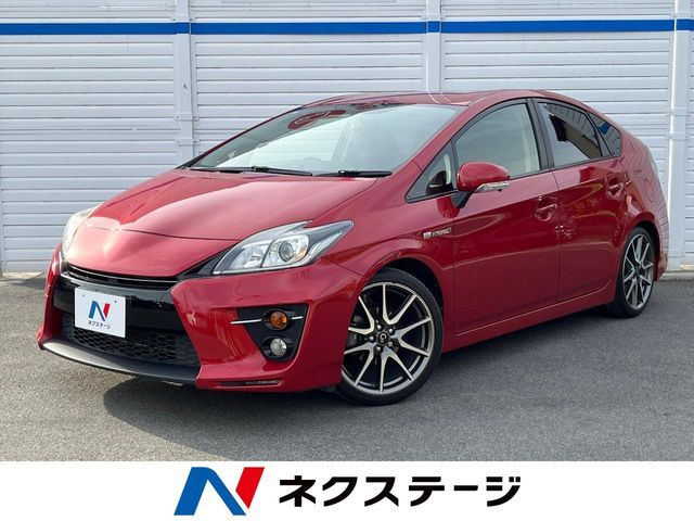 TOYOTA PRIUS 2012