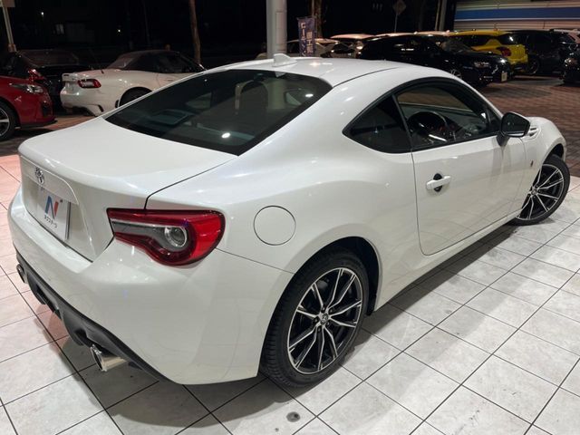 TOYOTA 86 2019
