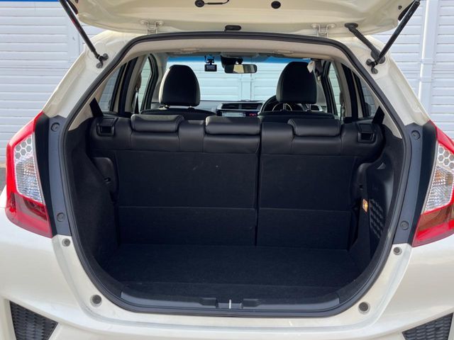 HONDA FIT HYBRID 2015