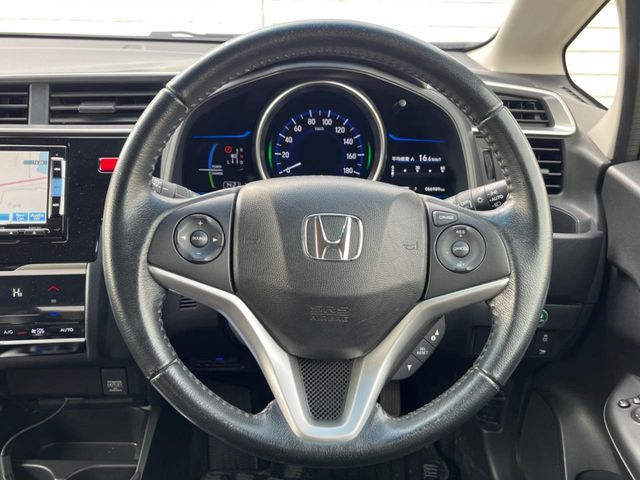 HONDA FIT HYBRID 2015