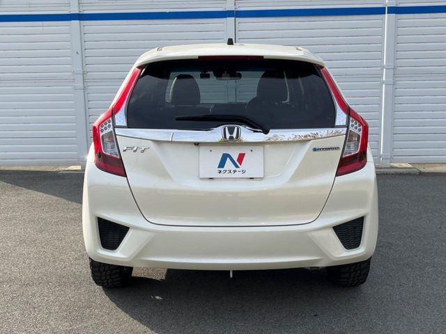 HONDA FIT HYBRID 2015