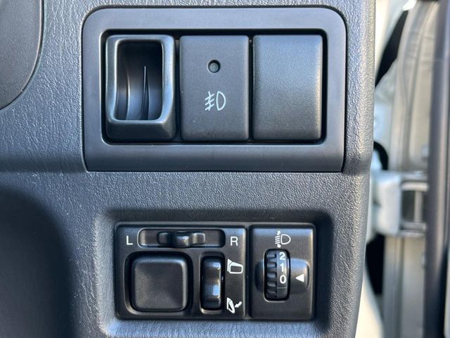 SUZUKI JIMNY 4WD 2013