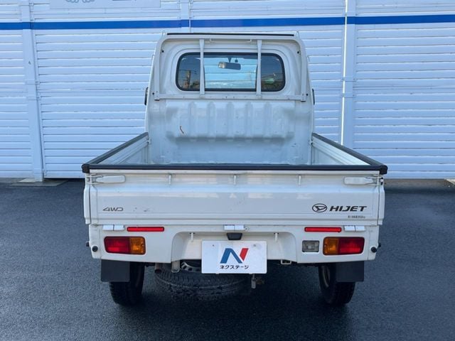 DAIHATSU HIJET truck 4WD 2014