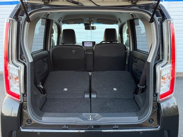 DAIHATSU MOVE CUSTOM 2016