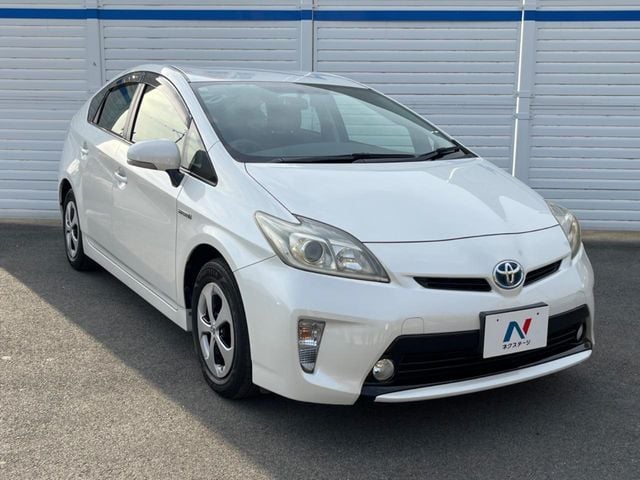 TOYOTA PRIUS 2012