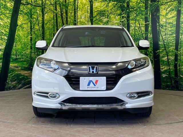 HONDA VEZEL HYBRID 2014