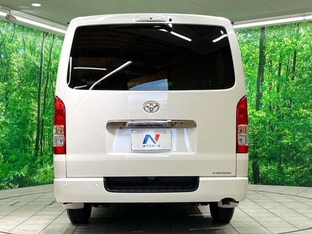 TOYOTA HIACE van 2WD 2024