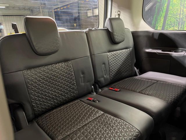 NISSAN SERENA  WG 2024