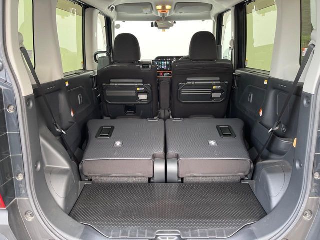 DAIHATSU TANTO FAN CROSS 2022