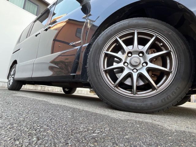 NISSAN SERENA  S-HYBRID 2015