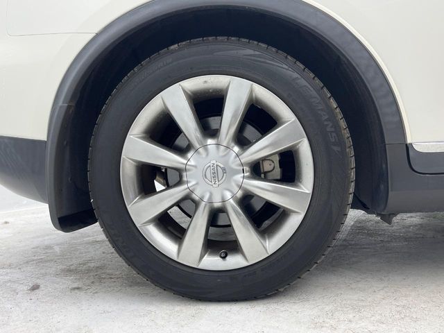 NISSAN SKYLINE CROSSOVER 4WD 2010