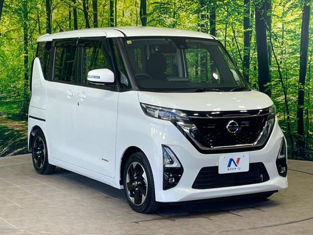 NISSAN ROOX 2021