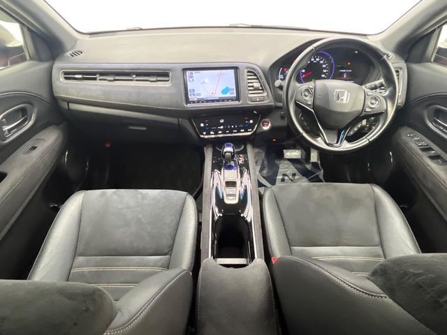 HONDA VEZEL HYBRID 2016