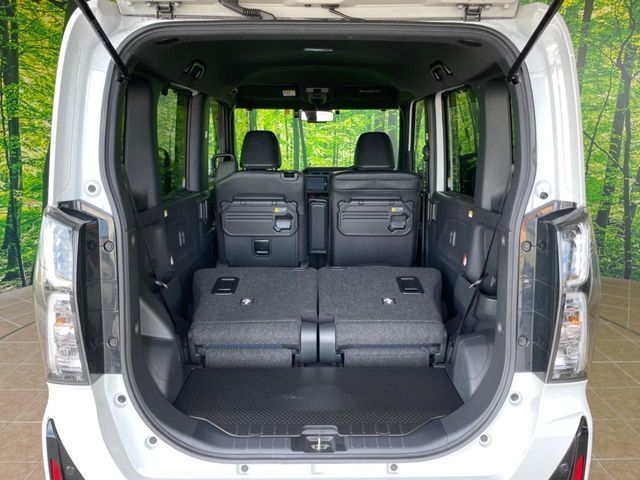 DAIHATSU TANTO CUSTOM 2022