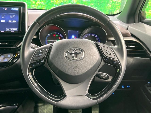 TOYOTA C-HR 2017