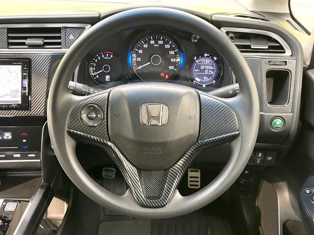 HONDA SHUTTLE 2016