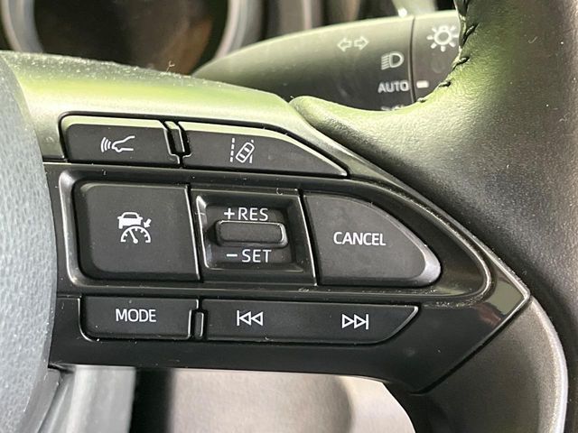 TOYOTA YARIS CROSS HYBRID 2021