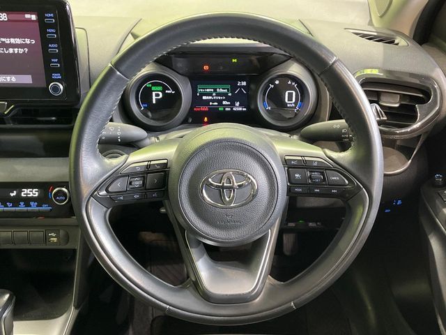 TOYOTA YARIS CROSS HYBRID 2021