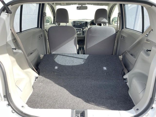 DAIHATSU MIRA e:S 2016