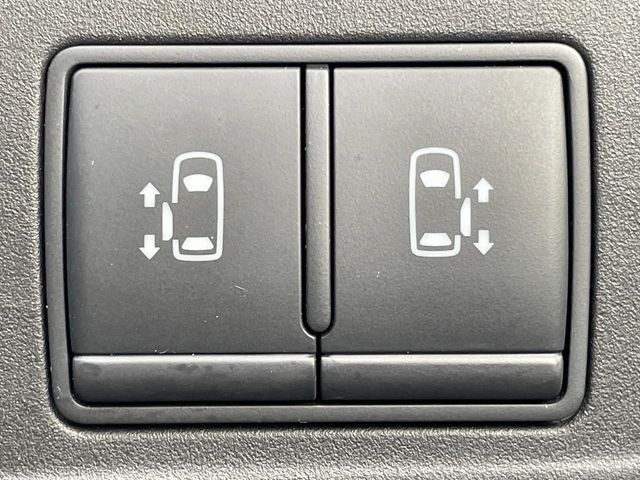 NISSAN SERENA  WG 2018