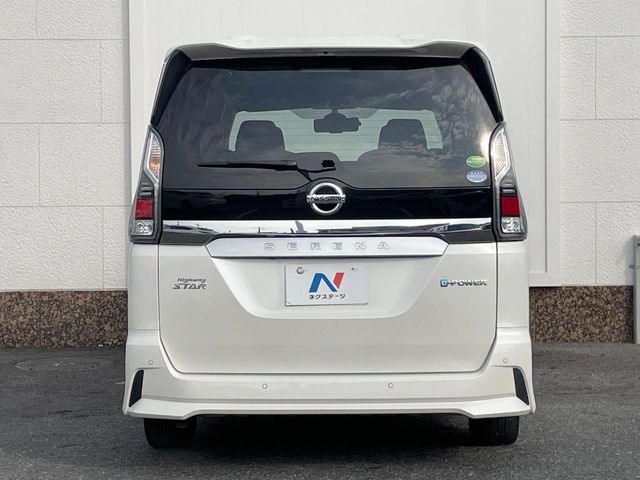 NISSAN SERENA  WG 2018