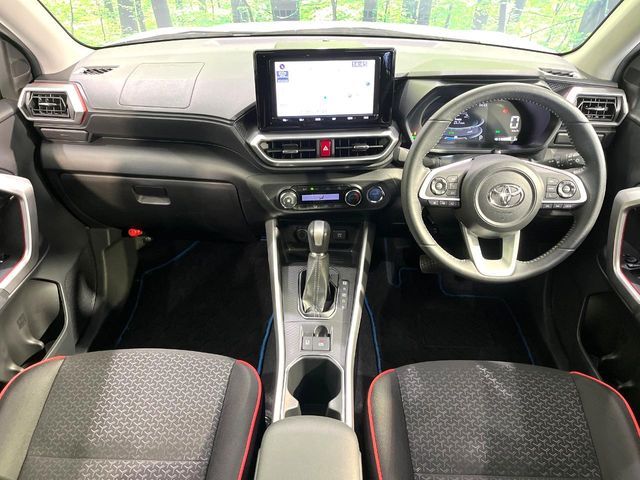 TOYOTA RAIZE HYBRID 2022