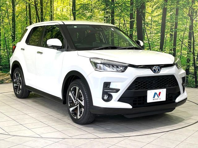 TOYOTA RAIZE HYBRID 2022