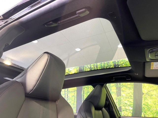 TOYOTA COROLLA CROSS HYBRID 2025