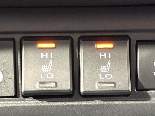 TOYOTA COROLLA CROSS HYBRID 2025