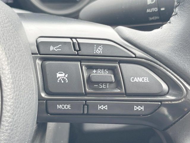 TOYOTA YARIS CROSS 2023