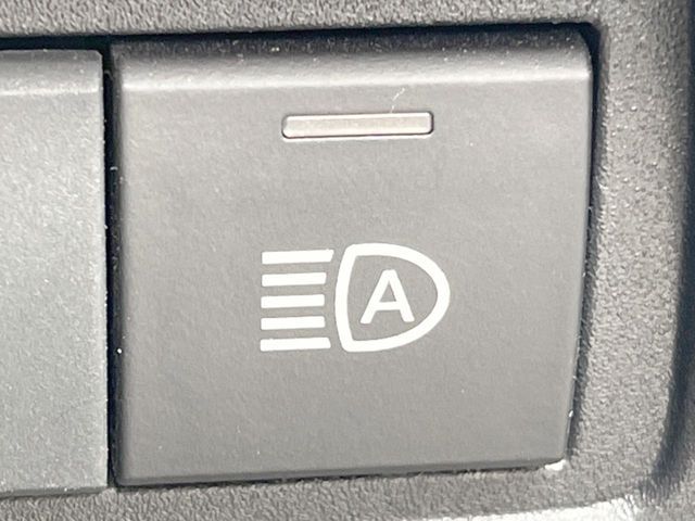 TOYOTA YARIS CROSS 2023