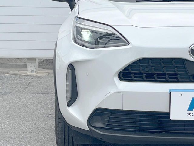 TOYOTA YARIS CROSS 2023