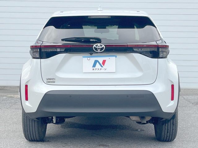 TOYOTA YARIS CROSS 2023