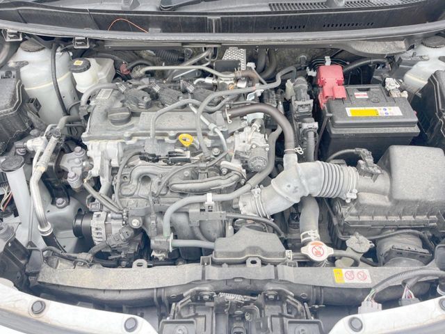 TOYOTA YARIS CROSS 2023