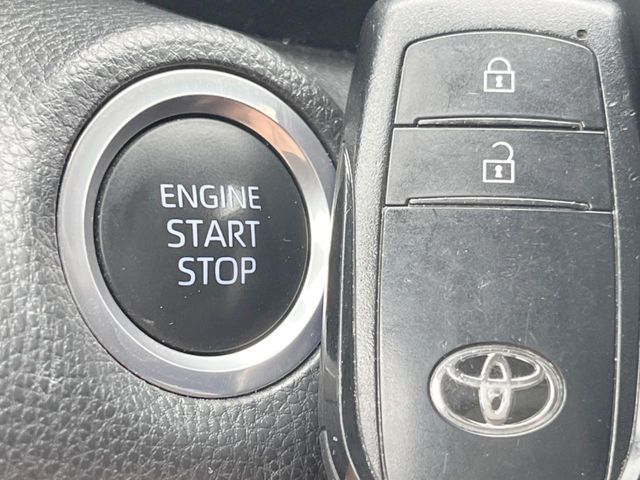 TOYOTA YARIS CROSS 2023