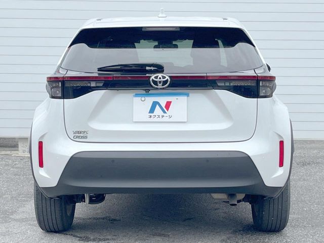 TOYOTA YARIS CROSS 2023