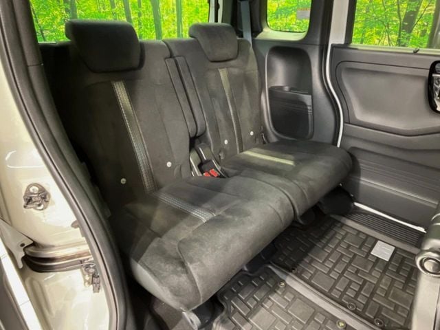 HONDA N BOX CUSTOM 2023