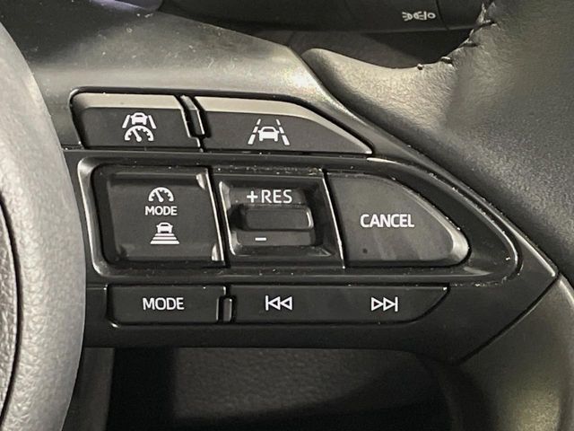 TOYOTA YARIS CROSS 2025