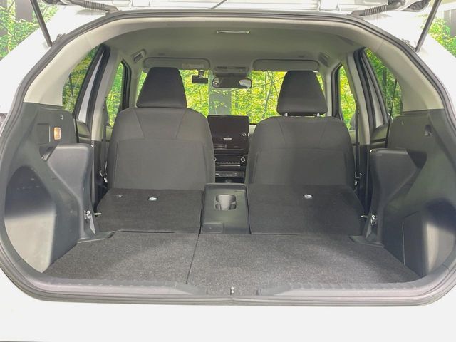 TOYOTA YARIS CROSS 2025